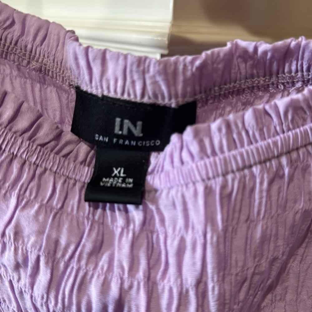 Beautiful smocked summer top from I.N. San Francisco - Picture 3 of 3